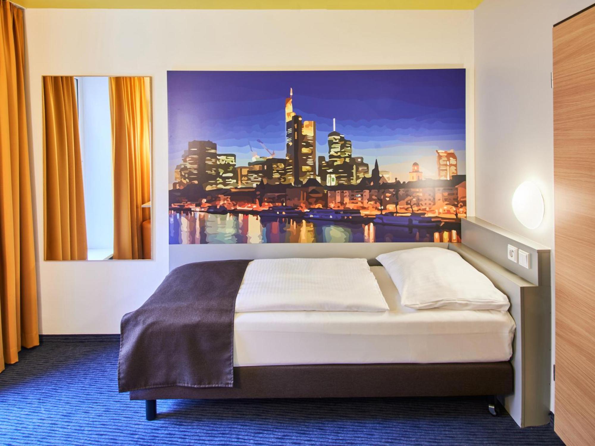 B&B Hotel Frankfurt-Hbf Франкфурт-на-Майні Екстер'єр фото